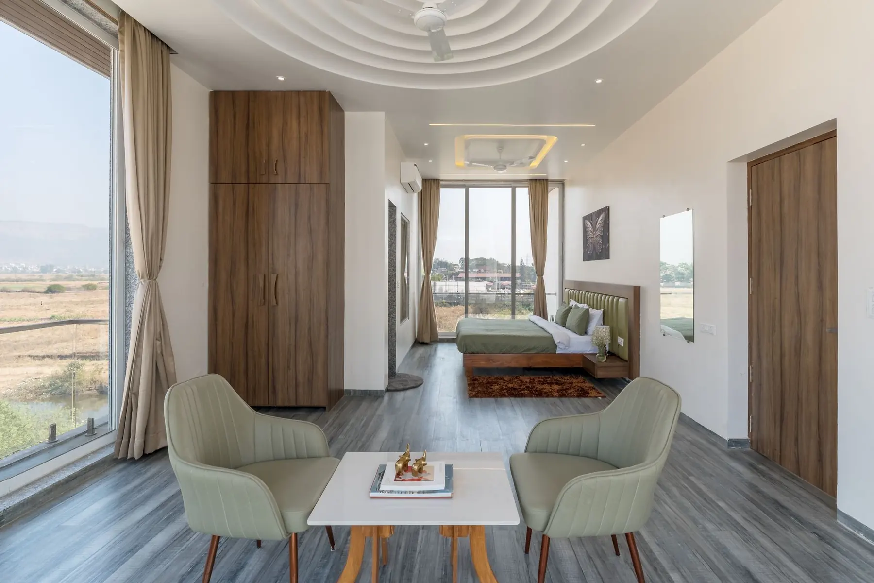 Signature Suite